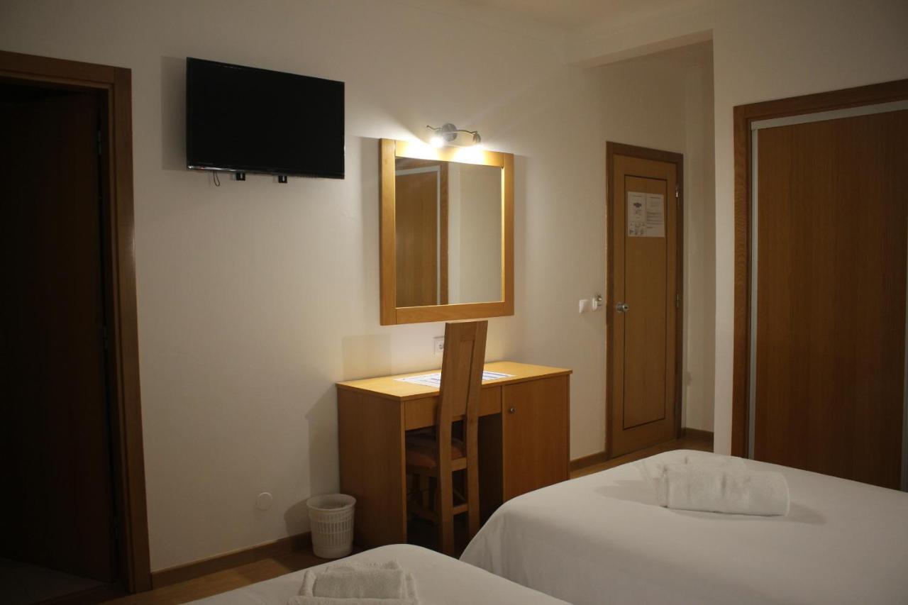 Hotel Solar Da Charneca Leiria Exterior photo