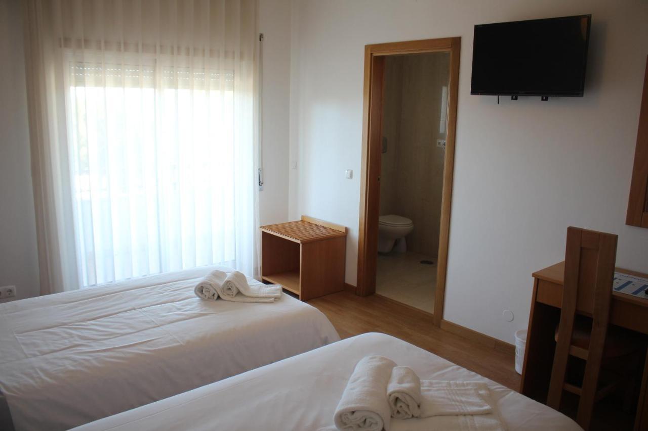 Hotel Solar Da Charneca Leiria Exterior photo